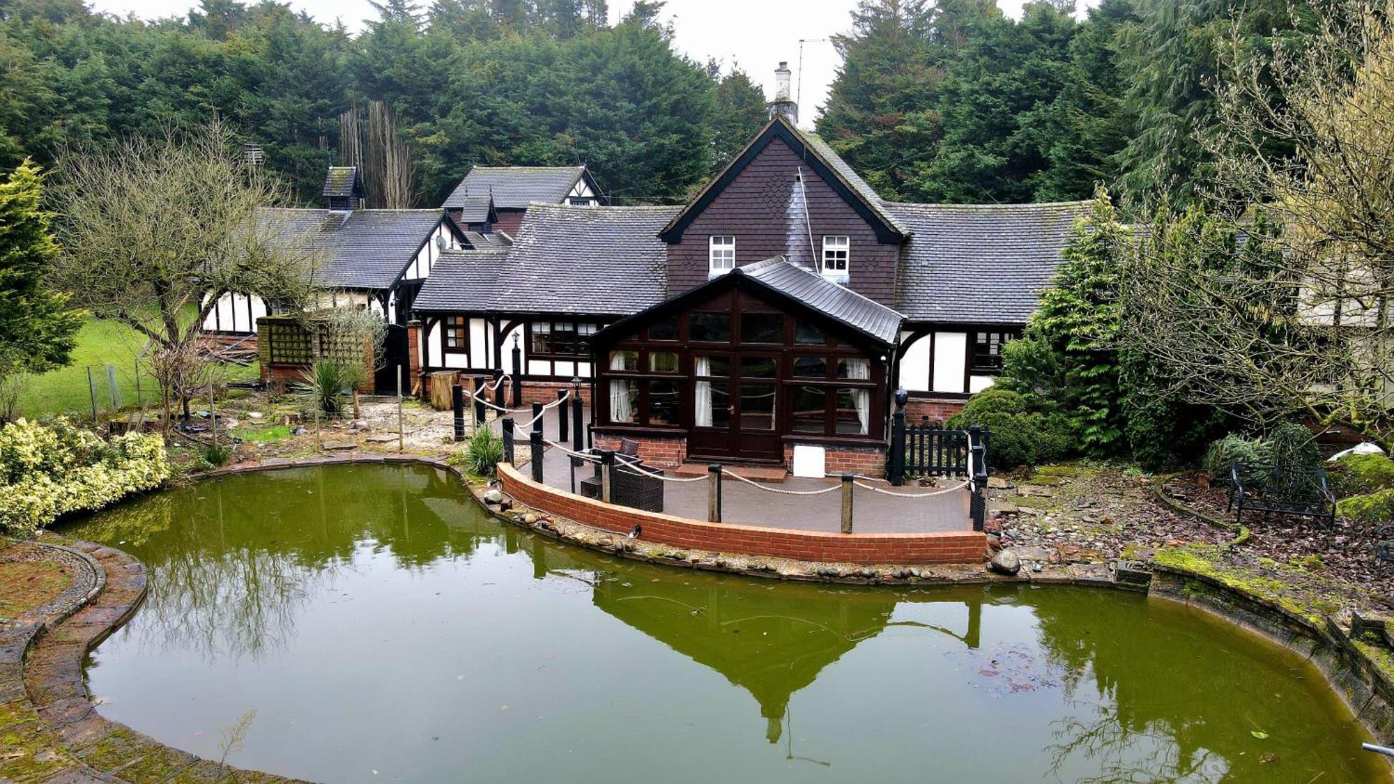 Beautiful Cottage In Brentwood Kelvedon Hatch Buitenkant foto